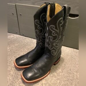 Ferrini boots, worn less than 5 times. Amazing condition